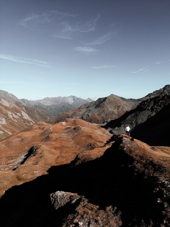 Kostenloses Stock Foto zu abenteuer, berg, dämmerung