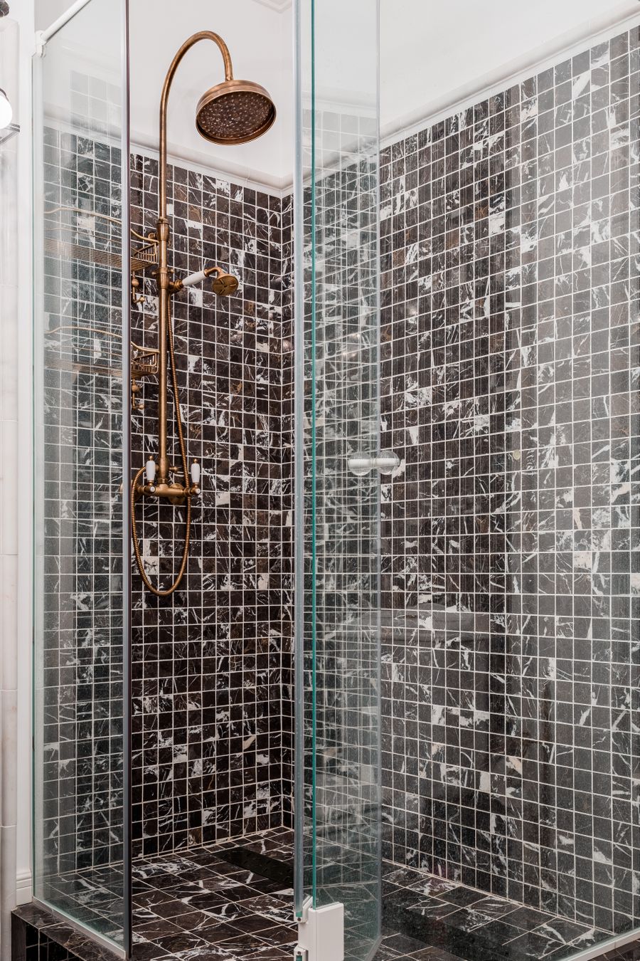 Bagno ospiti, Crocetta