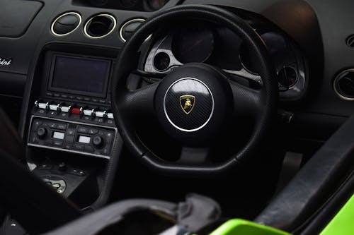 Lamborghini Gallardo dashboard view 