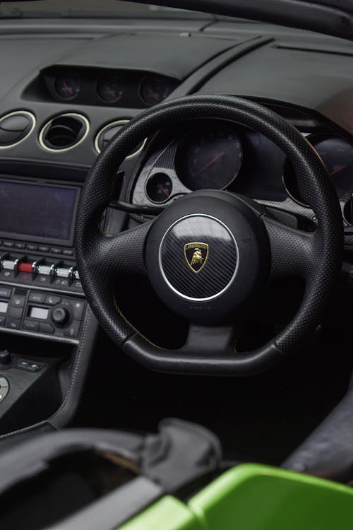 Lamborghini Gallardo dashboard view 