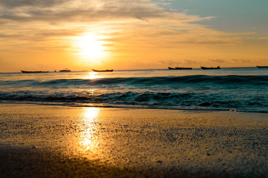 Tithal Beach photo 4