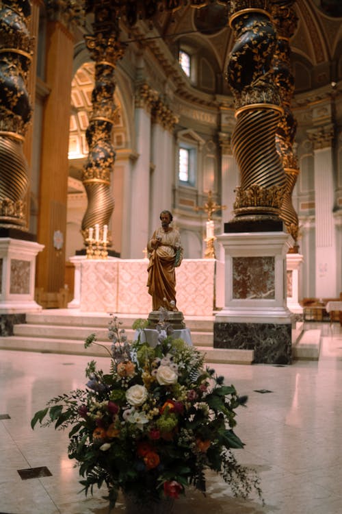 Darmowe zdjęcie z galerii z filary, kanada, katedra