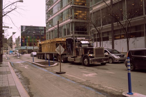 Imagine de stoc gratuită din arhitectură modernă, camion, Canada