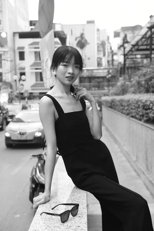 Gratis stockfoto met aantrekkelijk mooi, auto, Aziatische vrouw