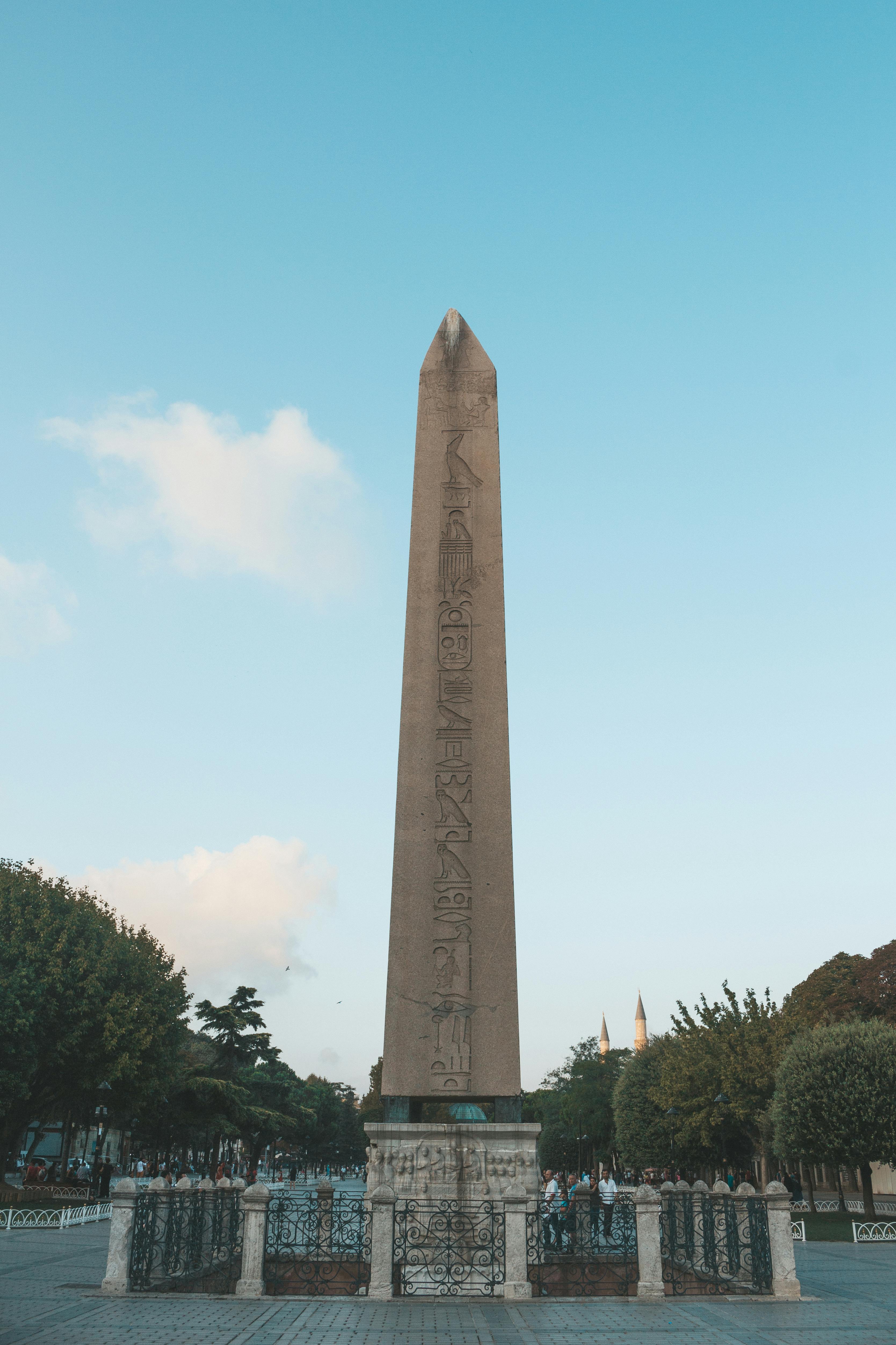 Architectural Photography of Obelisk · Free Stock Photo