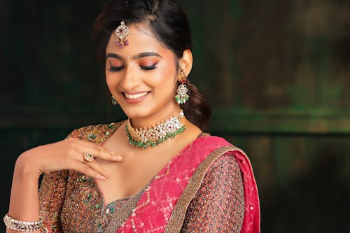 傳統服裝, 優雅, 印度女人 的 免費圖庫相片