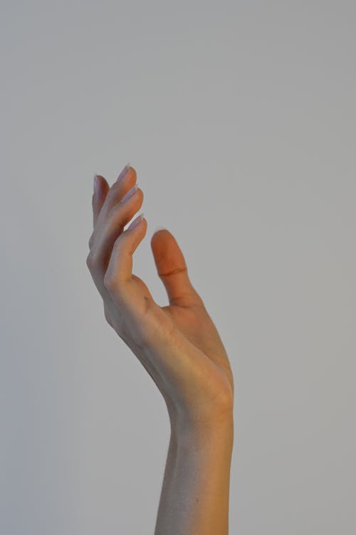 Darmowe zdjęcie z galerii z człowiek, dama, dłoń