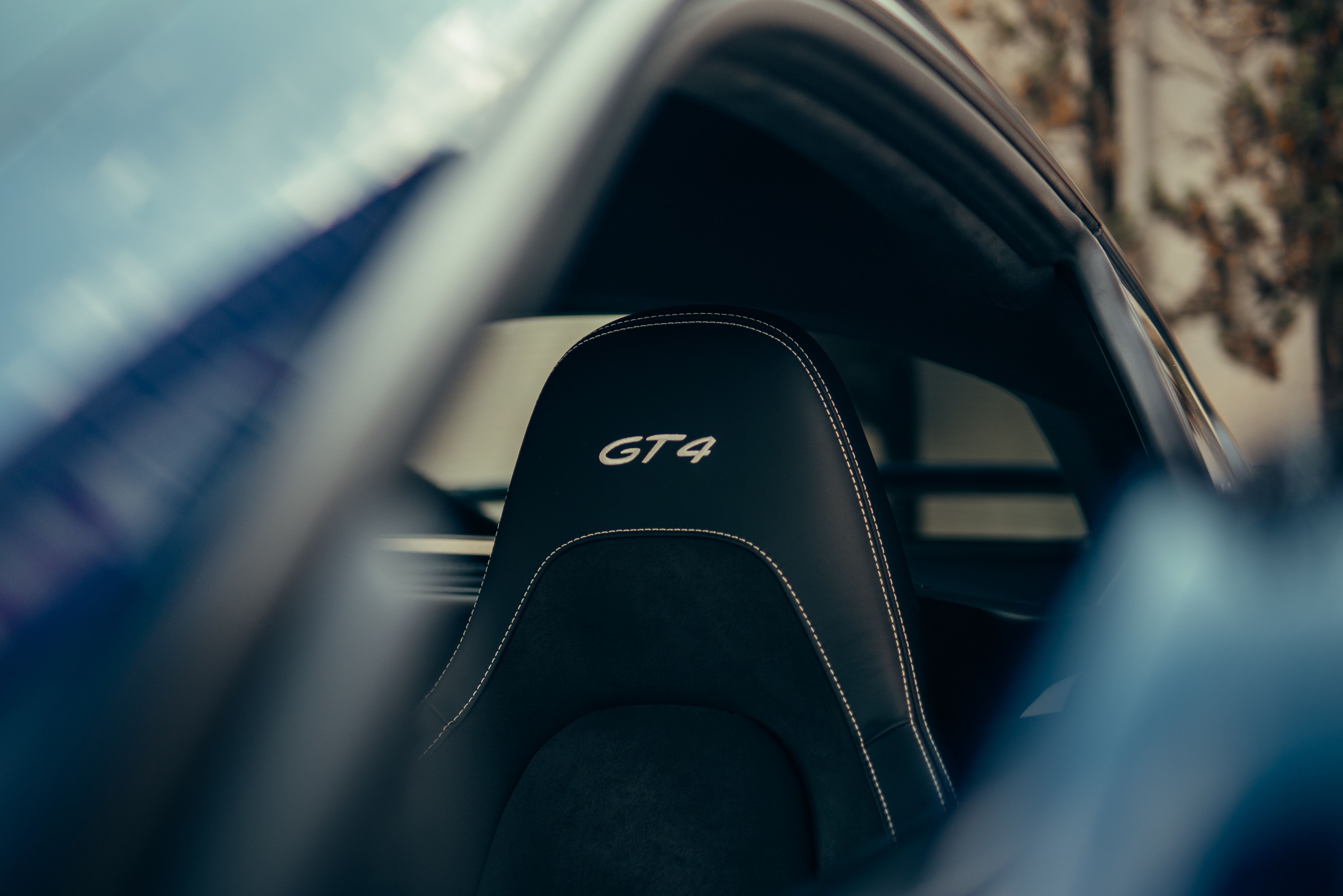 Noul Porsche 911 GT4 R: mașină de curse pentru campionatele GT4