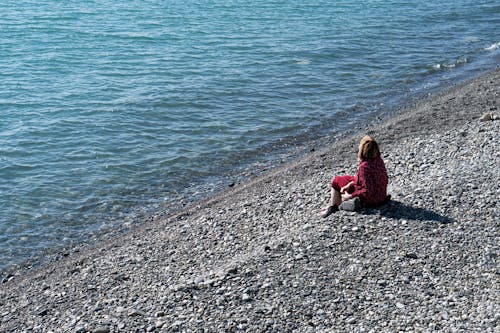 Immagine gratuita di acqua, bagnasciuga, biondo