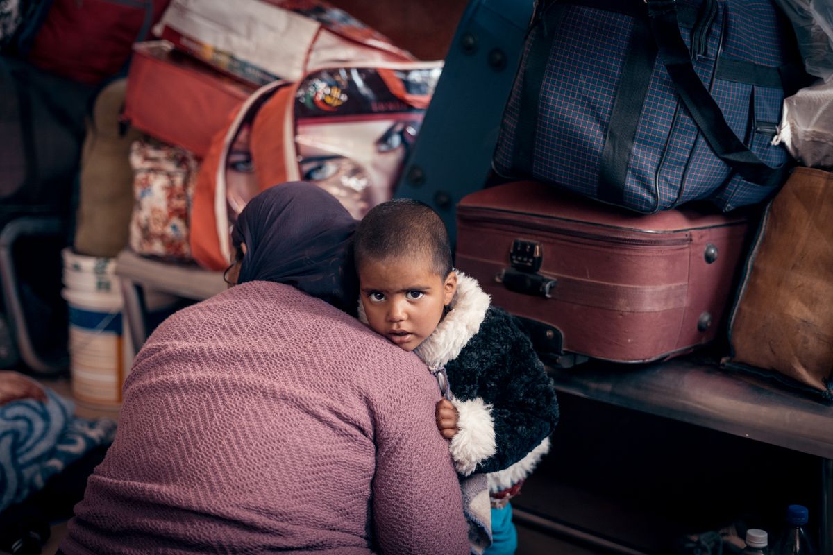 student moves in Pratts Bottom — Loaded properly: blankets, straps and a plan in Pratts Bottom
