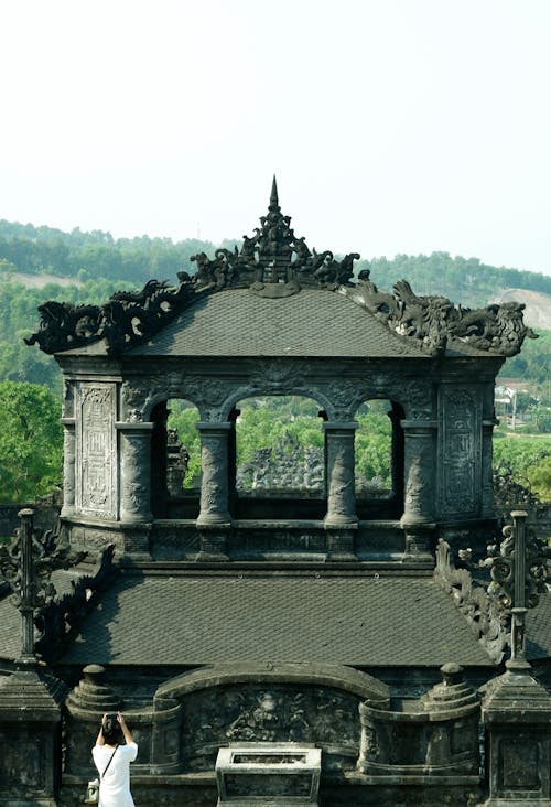 Imagine de stoc gratuită din călătorie, fotografiere verticală, mausoleul împăratului khai dinh