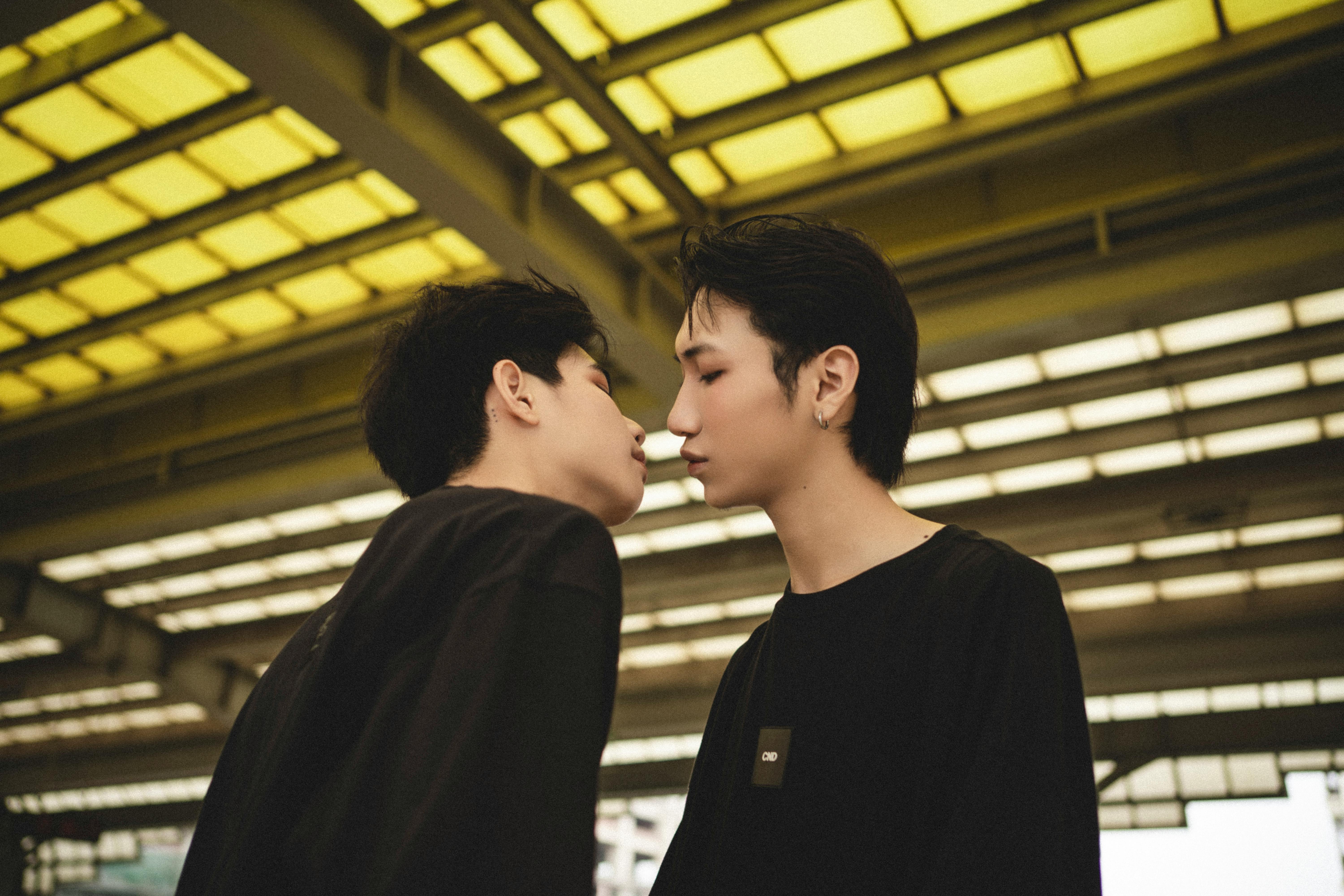 Challenging Norms: Smashing Stereotypes and Redefining What Love Looks Like