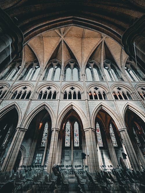 Foto d'estoc gratuïta de arquitectura, catedral, ciutat