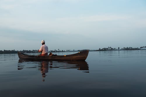 men in boat 