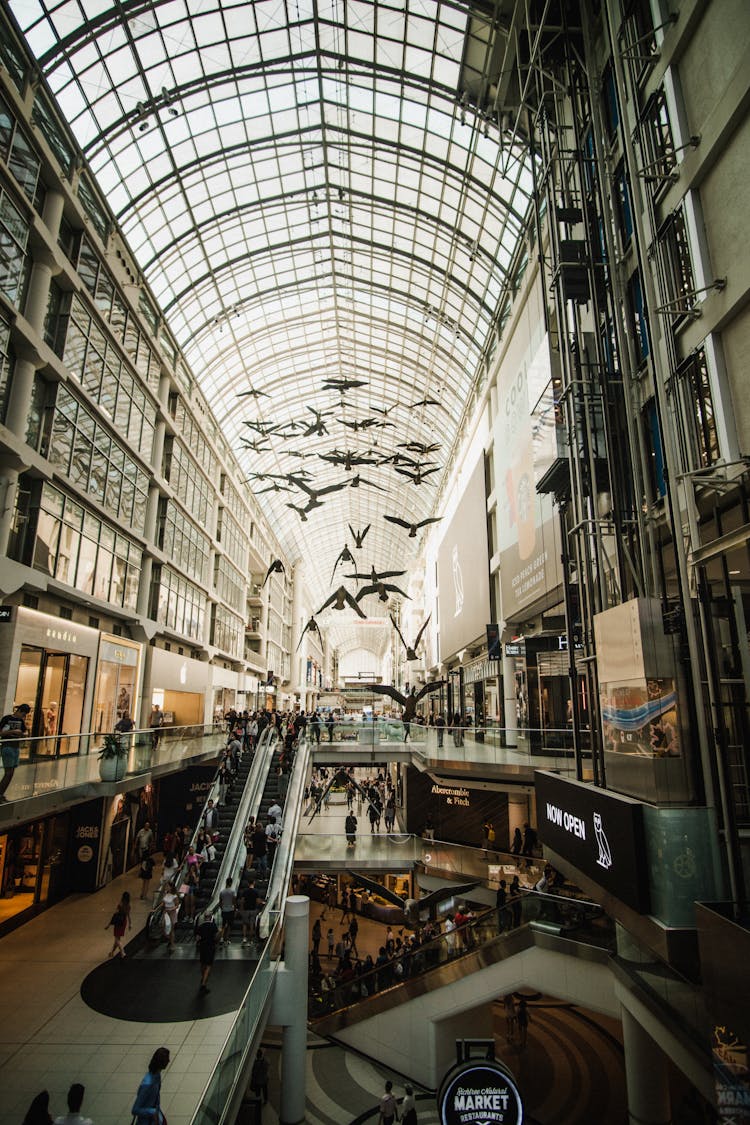 Shopping Centre In Toronto 