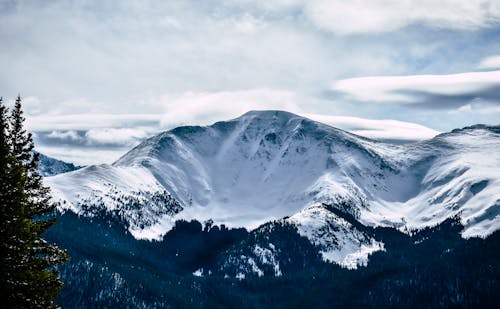 Free Snow-covered Mountain Stock Photo