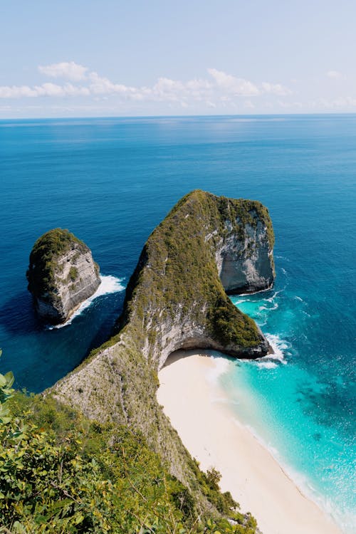 The beach and cliffs of nusa dua, nusa penida, indonesia