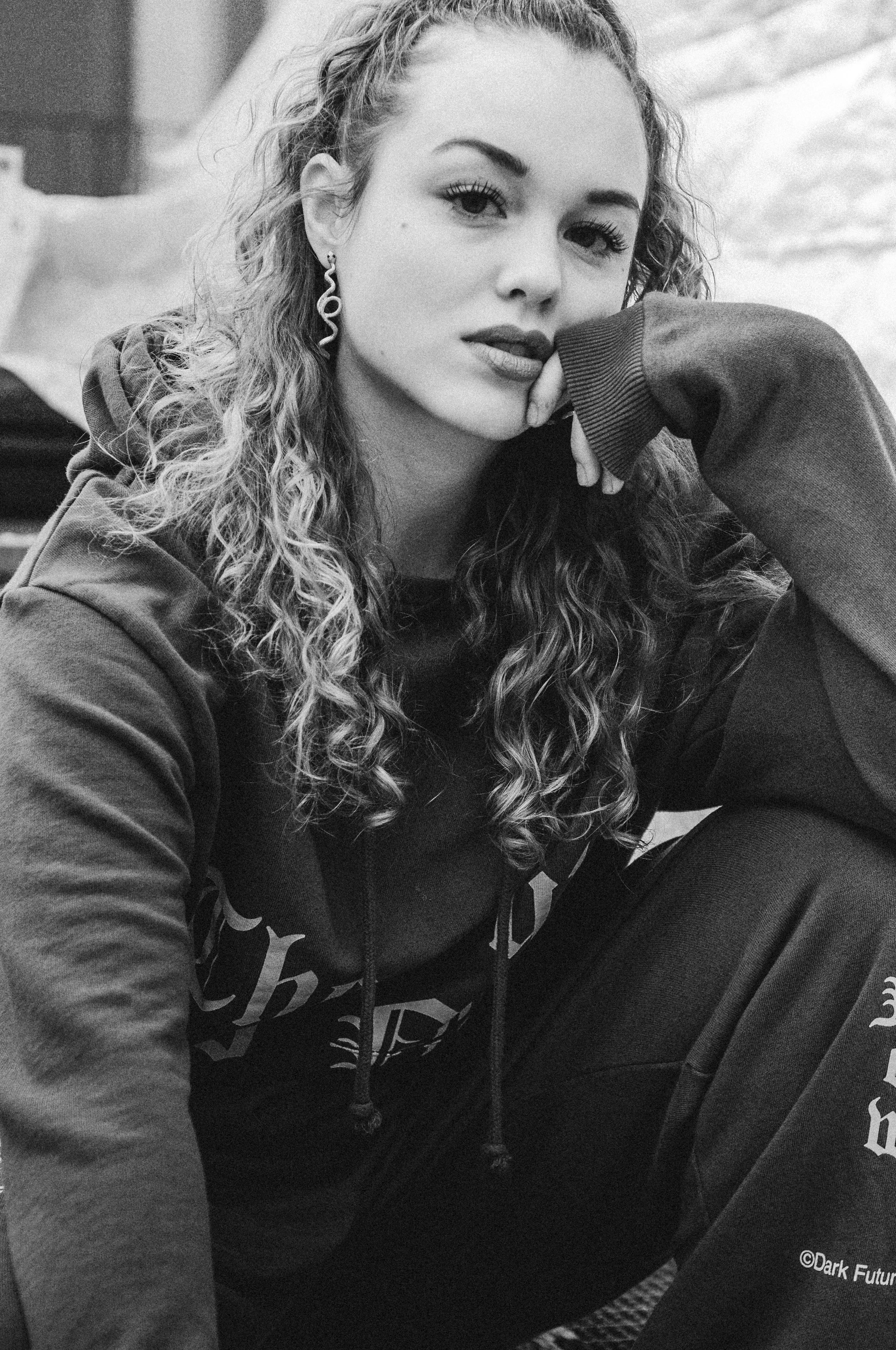 Miễn phí Ảnh lưu trữ miễn phí về ánh sáng dịu, áo hoodie, berlin Ảnh lưu trữ