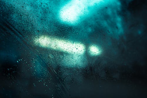 Безкоштовне стокове фото на тему «дощ, краплі дощу, легкий»