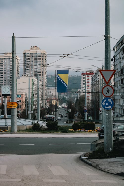 Imagine de stoc gratuită din asfalt, autoturisme, bosnia si hertegovina