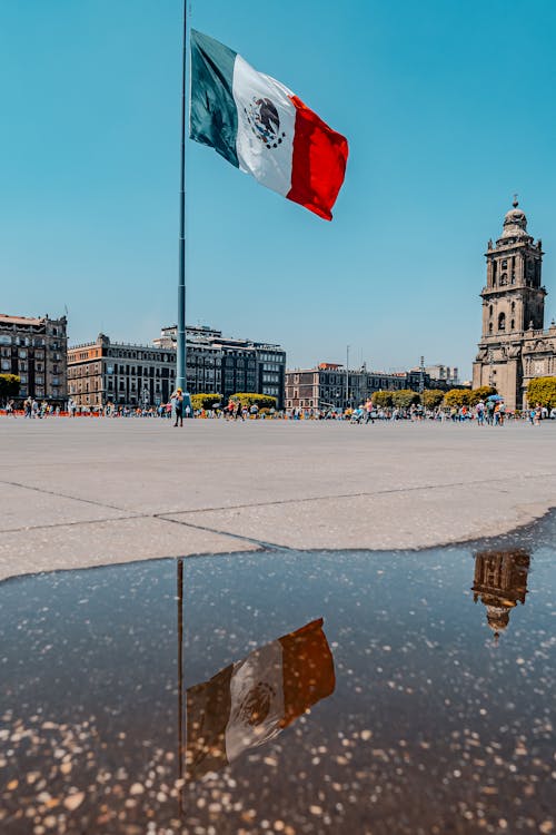 Безкоштовне стокове фото на тему «plaza de la constitución, будівлі, вежа»