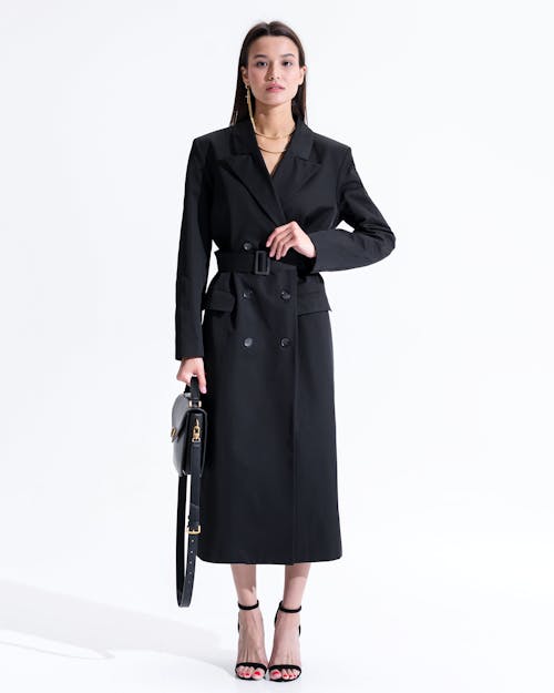 Immagine gratuita di borsa, cappotto nero, donna