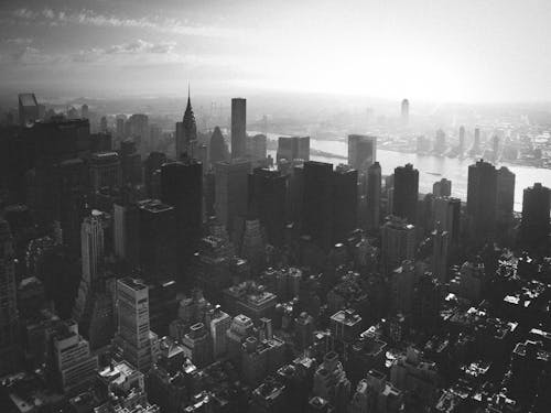 New york city skyline in black and white