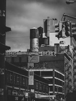 Black and white photo capturing the gritty urban vibe of New York City streets.