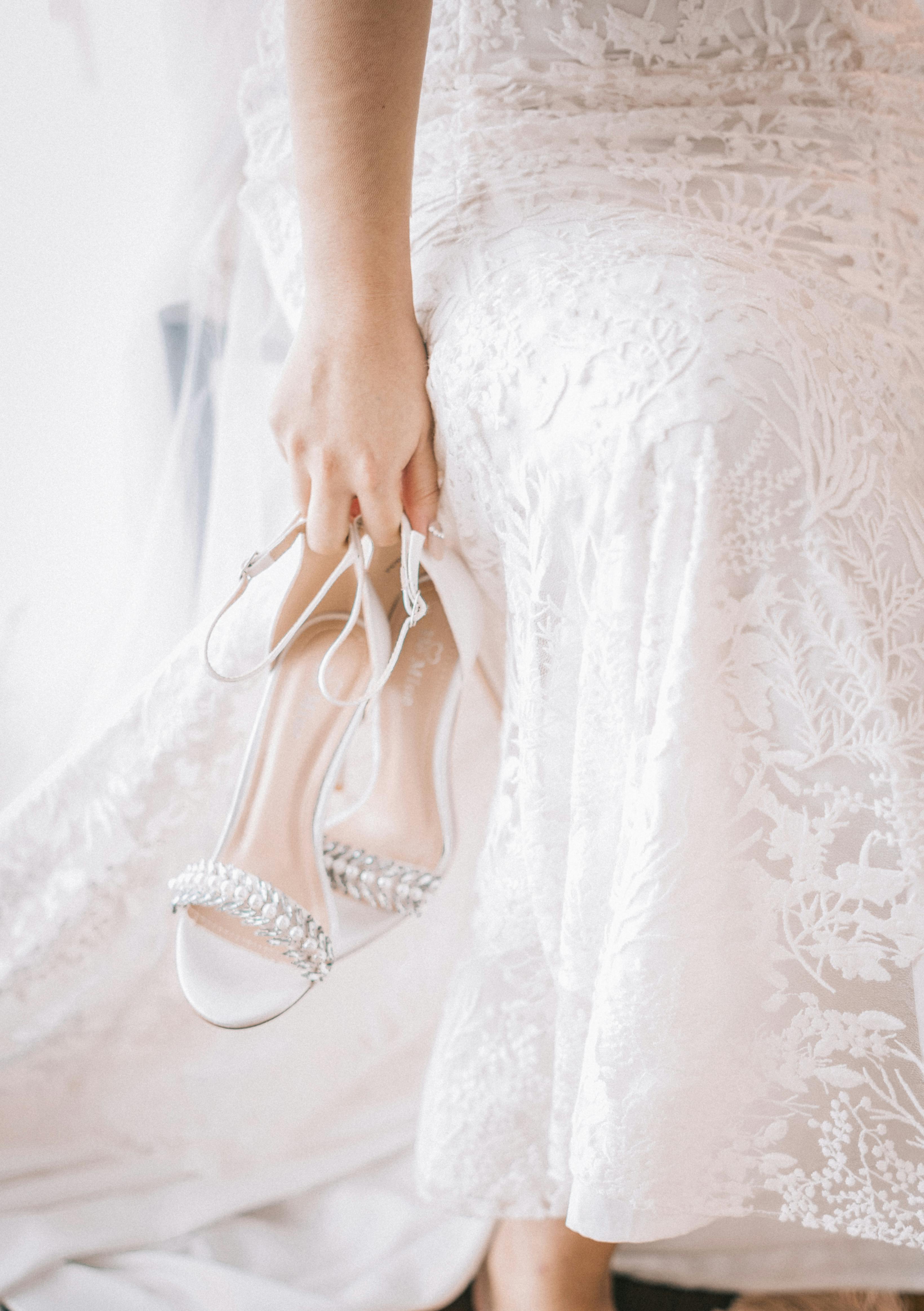 Sandals to wear discount with wedding dress