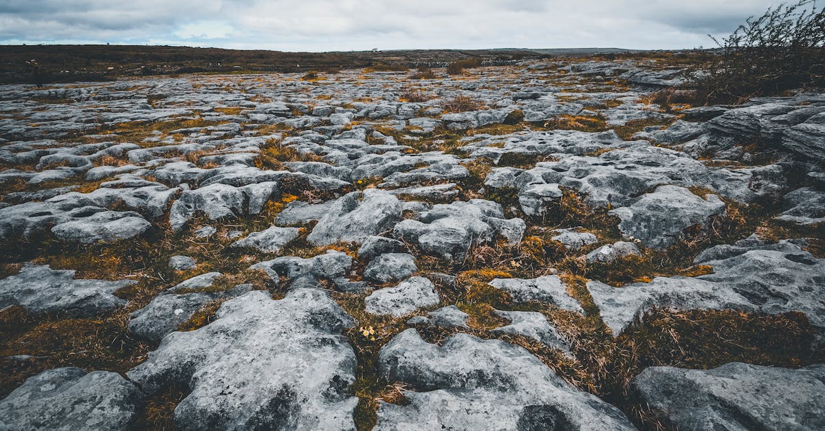 Barren Rocks in Countryside · Free Stock Photo