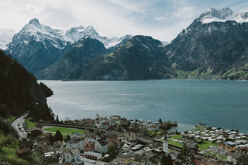 Fotos de stock gratuitas de edificios, foto con dron, lago