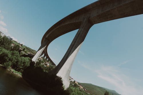 Gratis stockfoto met brug