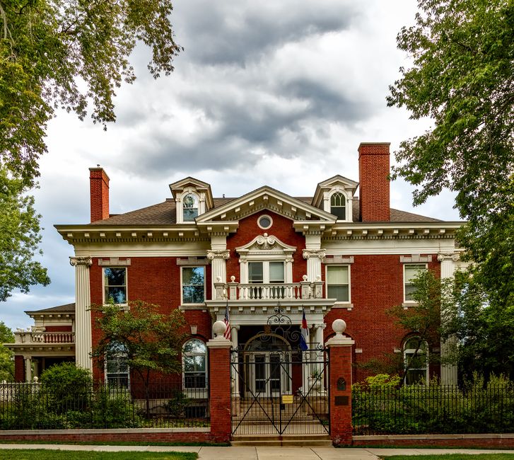 The Whitney mansion exterior - Fine dining Detroit The Whitney mansion exterior - Fine dining Detroit