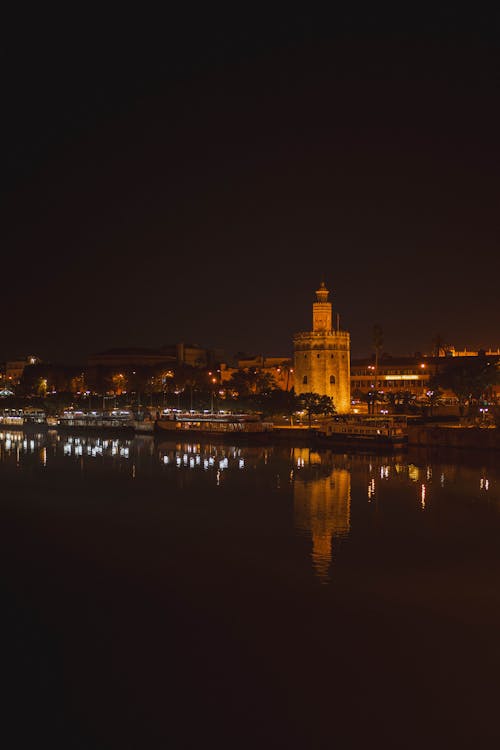 คลังภาพถ่ายฟรี ของ torre del oro, กลางแจ้ง, การถ่ายภาพกลางคืน