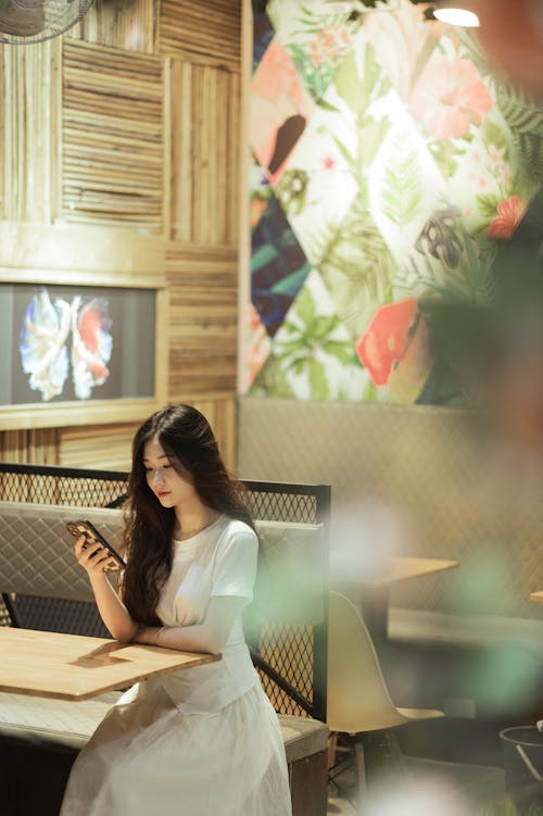 Imagine de stoc gratuită din cafenea, femeie, focalizare selectivă