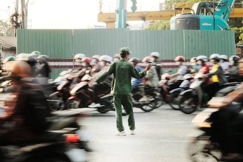 Foto d'estoc gratuïta de acció, carrer, carrers de la ciutat