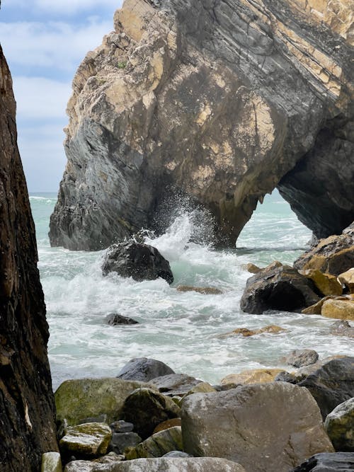 Foto d'estoc gratuïta de aigua, oceà, pedres