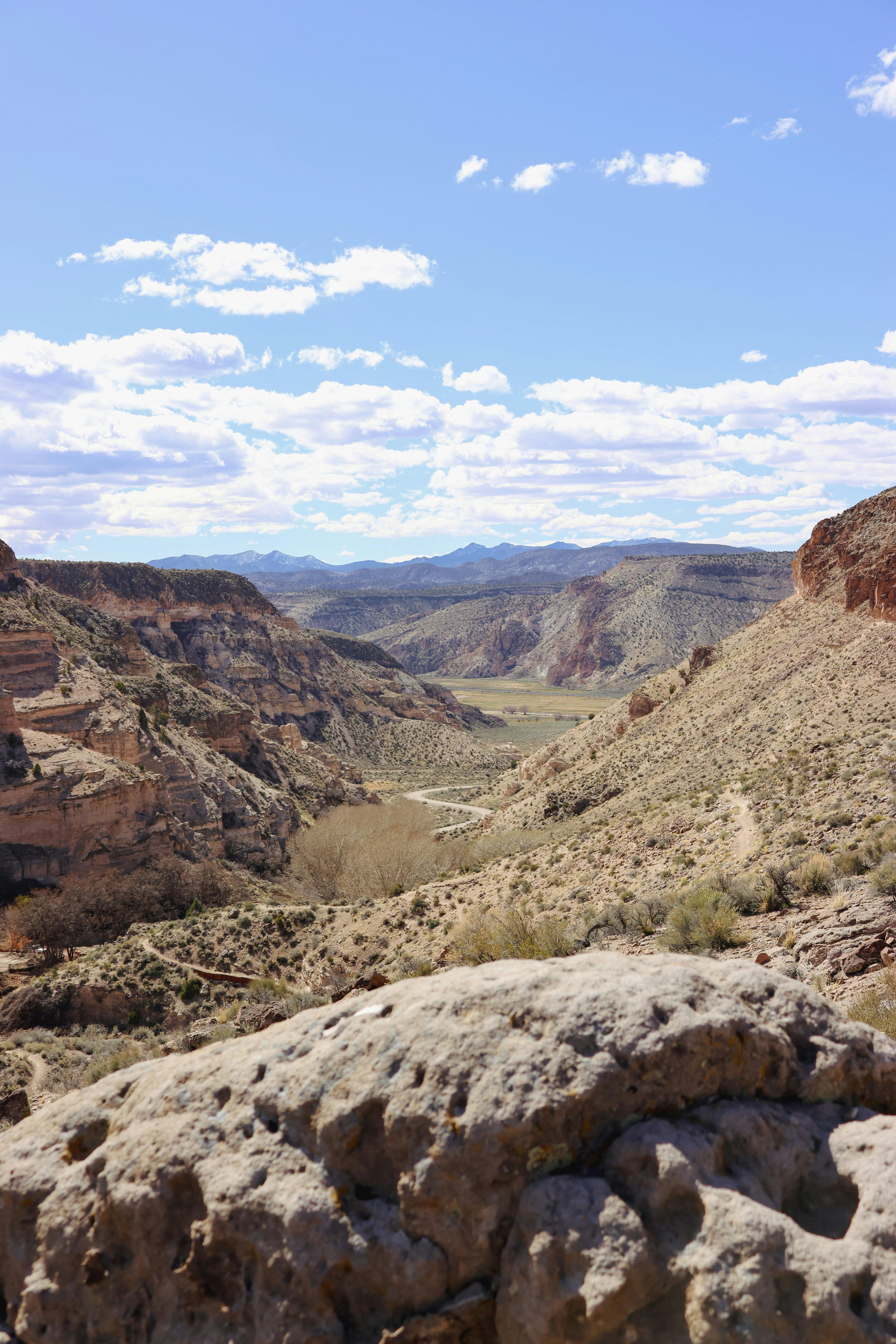 Rode rotsen Valley of Fire in de zomer