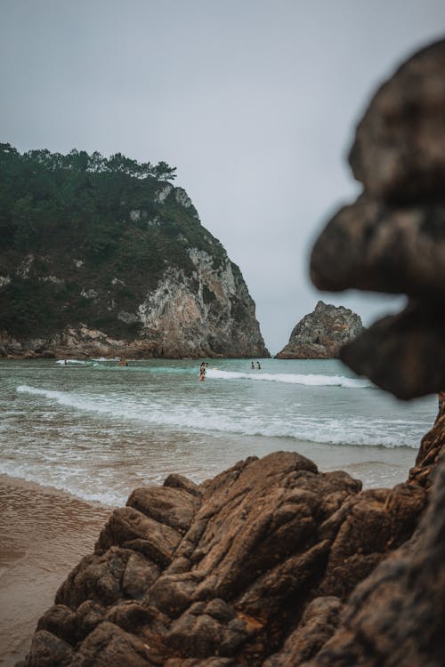 คลังภาพถ่ายฟรี ของ การก่อตัวของหิน, คน, ชายหาด