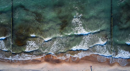 Foto d'estoc gratuïta de acomiadar-se, Costa, foto des d'un dron