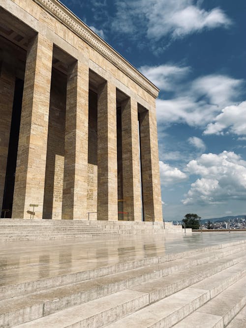 The monument to the founder of turkey, istanbul