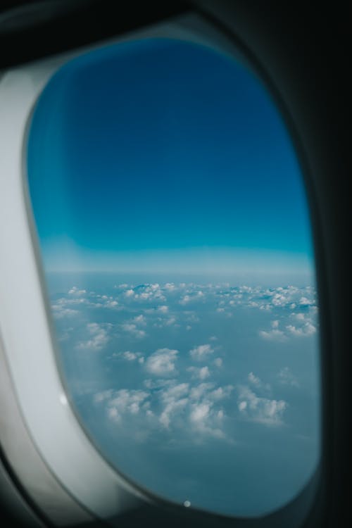 Immagine gratuita di aeroplano, aria, articoli di vetro