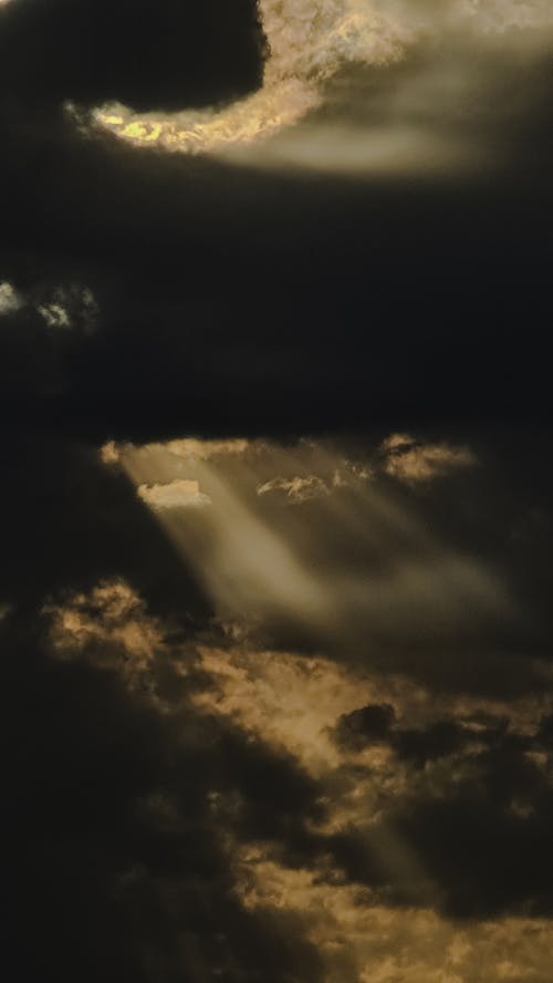 Ingyenes stockfotó felhő, felhők felett, felhős ég témában