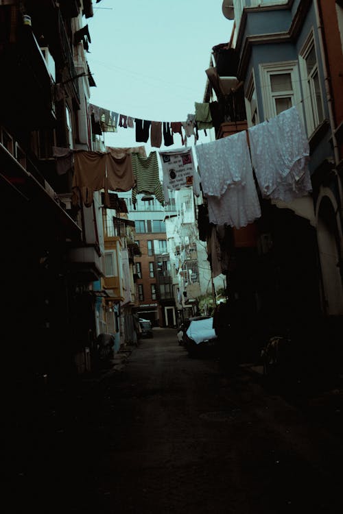 Foto d'estoc gratuïta de antic carrer, avinguda, barri