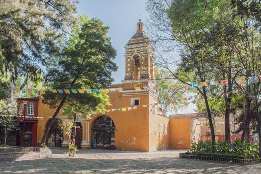 Coyoacán neighbourhood walk — Mexico City