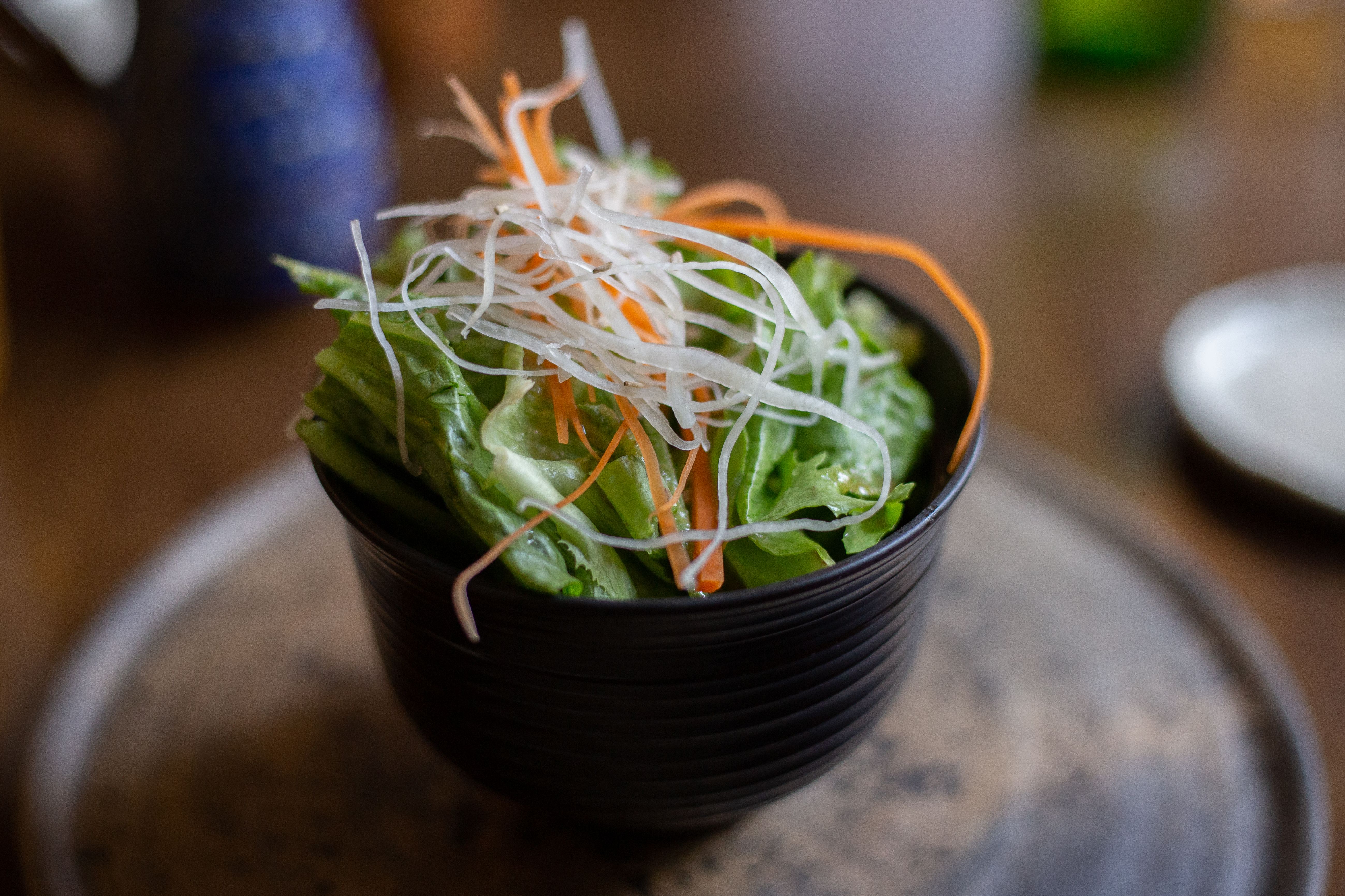 The Unseen Hero in Your Salad Bowl: How a Soil Fungus Is Silently Protecting Your Lettuce