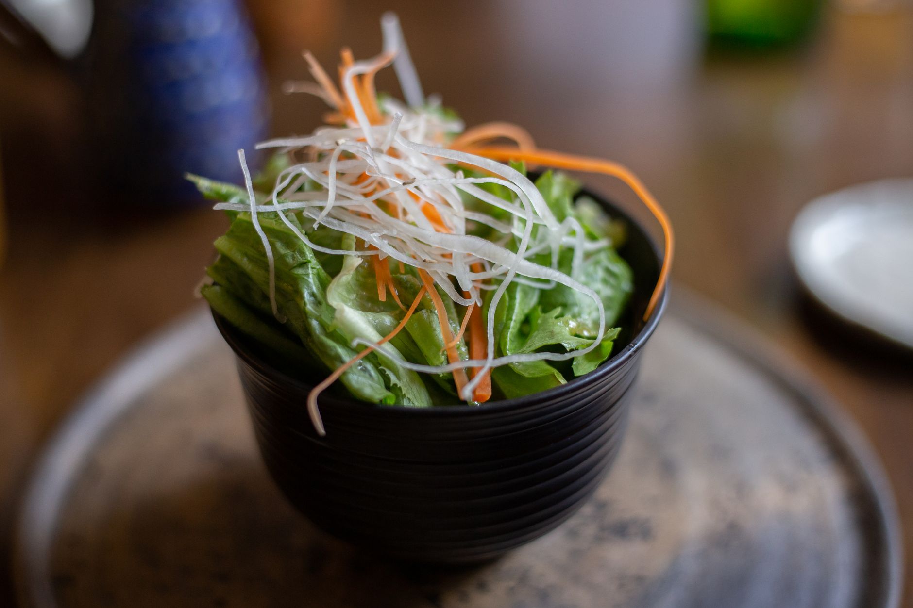 The Unseen Hero in Your Salad Bowl: How a Soil Fungus Is Silently Protecting Your Lettuce