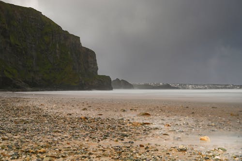 Foto profissional grátis de abismo, beira-mar, costa do oceano