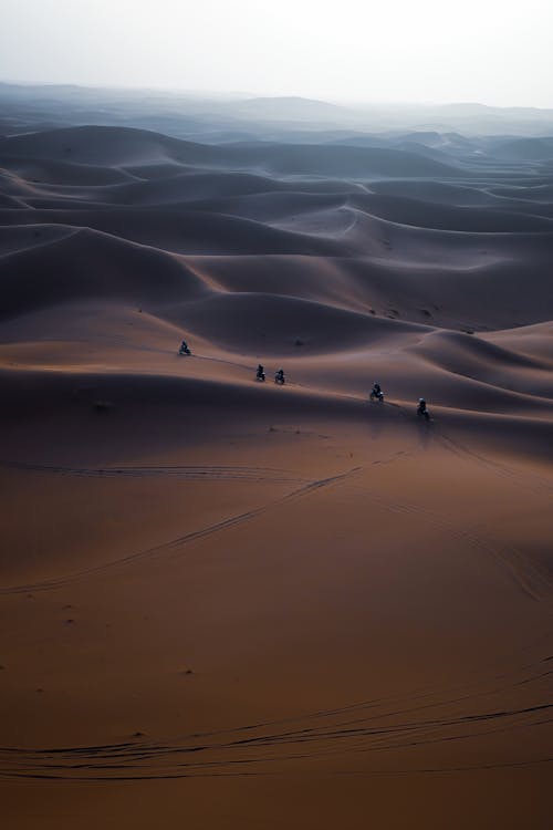 Foto d'estoc gratuïta de desert, duna, foto des d'un dron