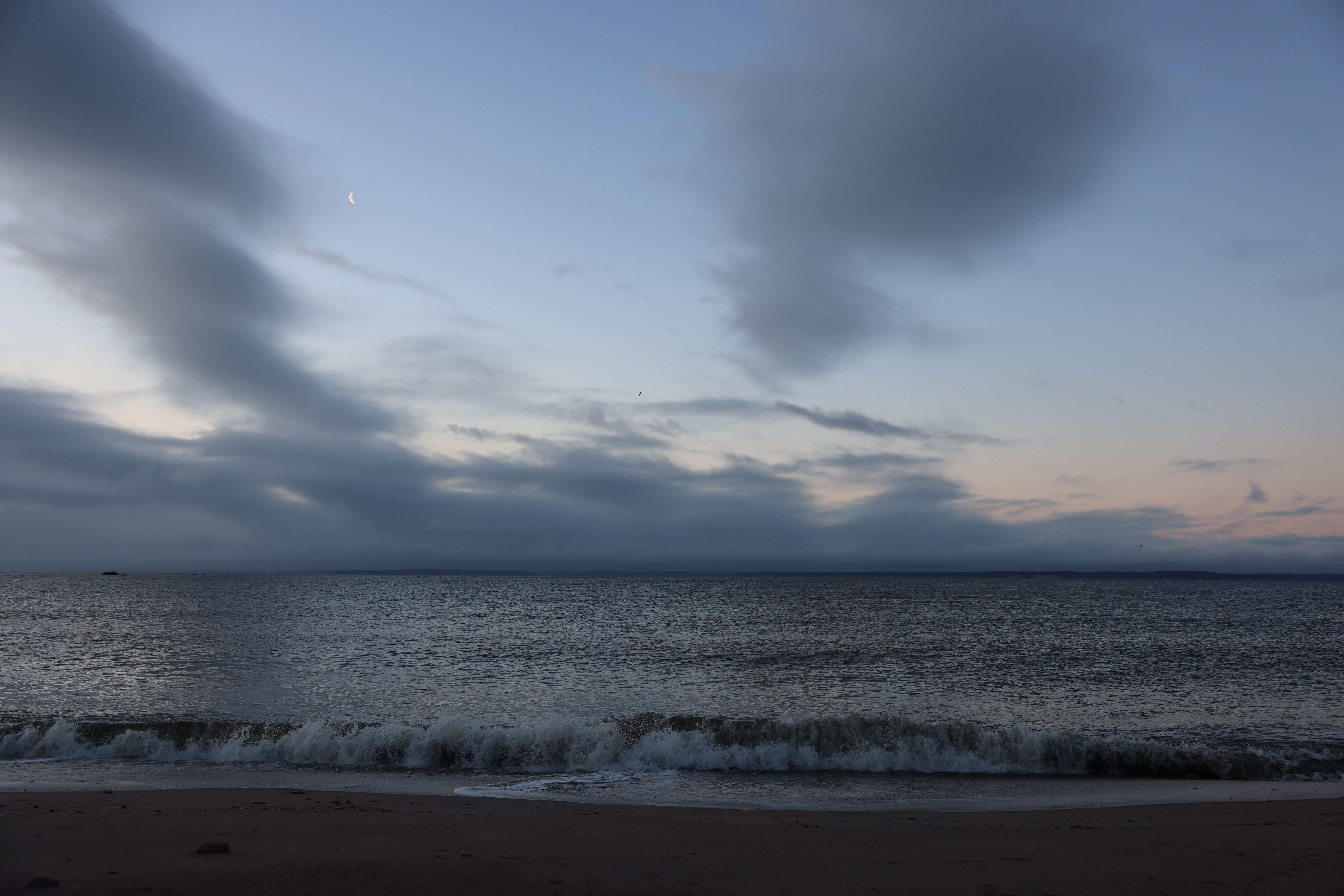 moon ocean tides